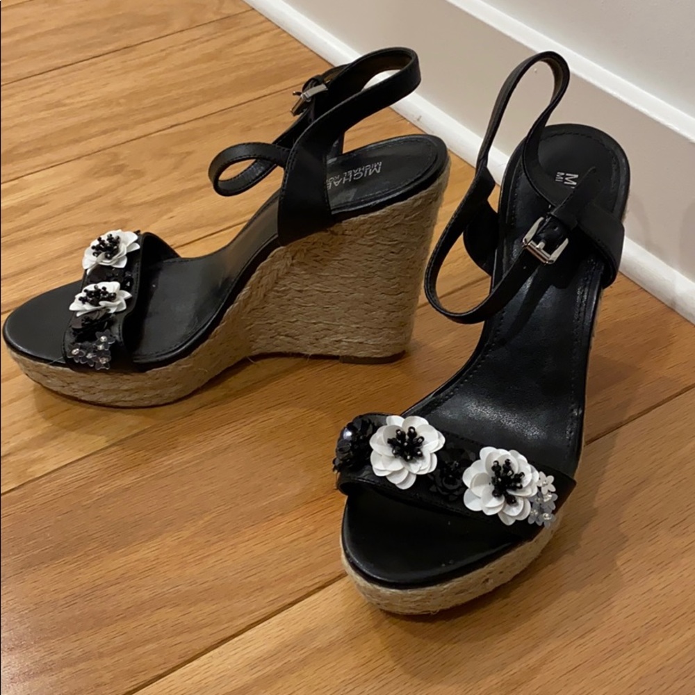 Michael Kors straw wedges